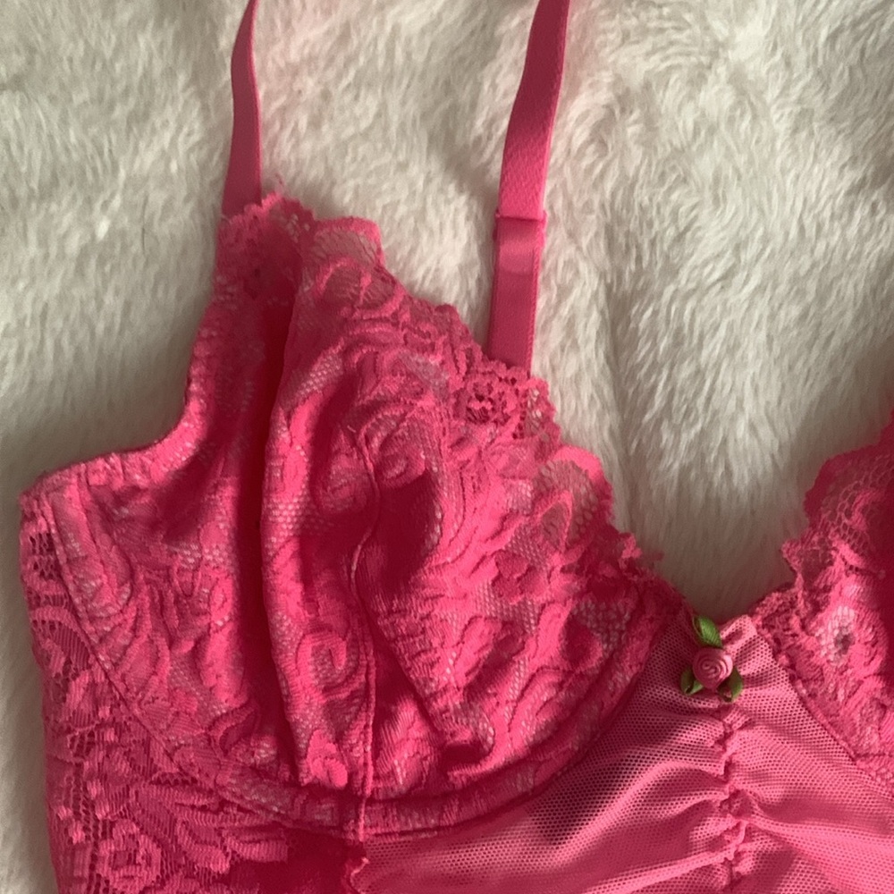 Bestie Johnson Bustier style top - Picture 3 of 5
